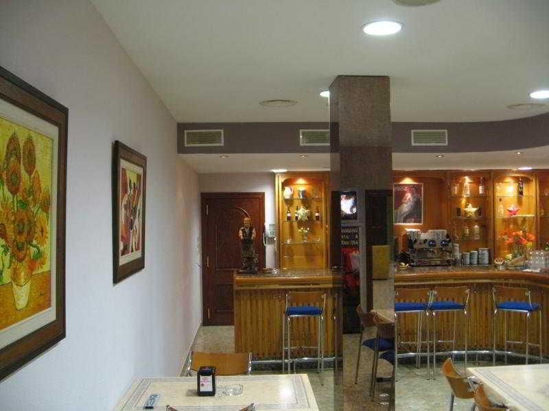 Cristina-Enea Hotel Valdeganga Luaran gambar